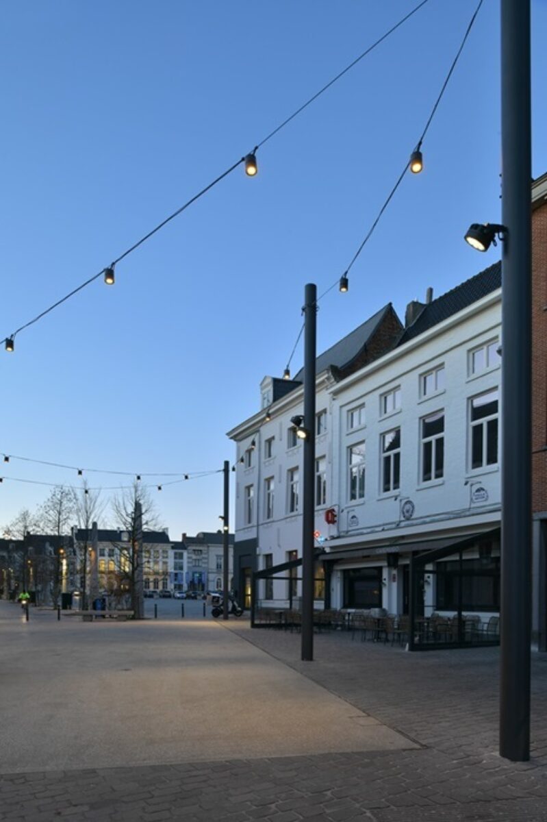 Tienen Grote Markt copyright Serge Brison BRI 7731